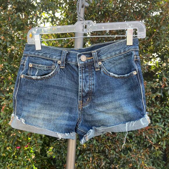 BDG Pants - BDG Cotton Blue Denim Cut-Off Jean Shorts
